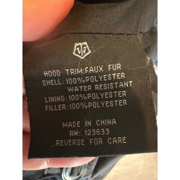 ⭐️ Men’s j. Whistler Black Puffer Winter Coat W / Faux Fur Size Medium - Picture 7 of 7